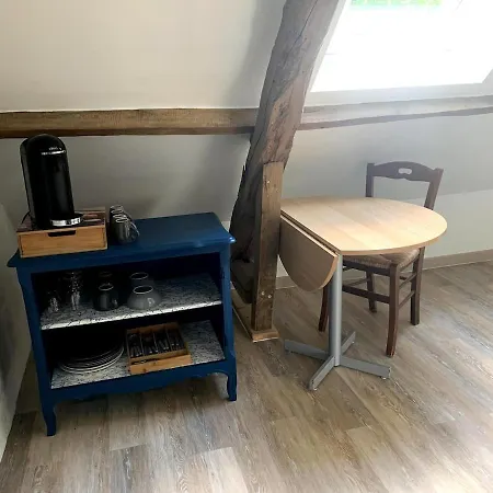 Apartment Le Petit Bois Mayetais *