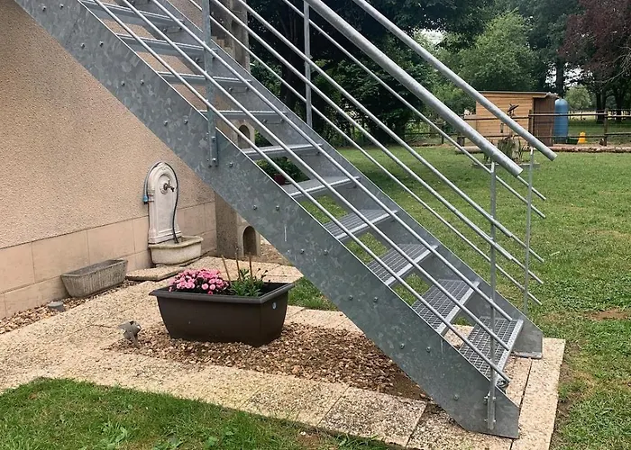 Le Petit Bois Mayetais Mayet